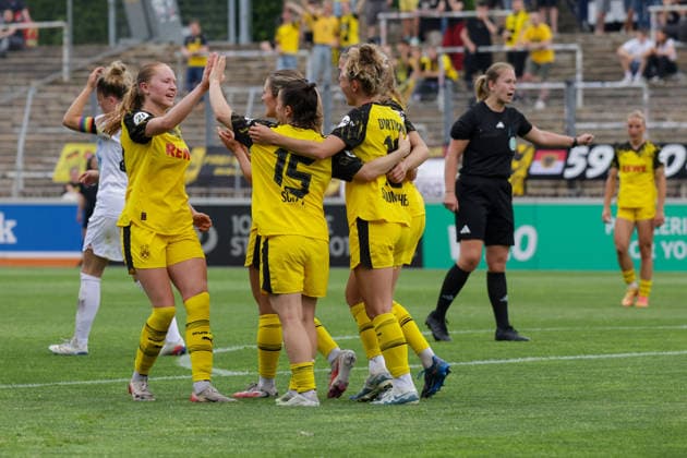 31 05 2026, xgrfx, Football Women Regionalliga West, Borussia Dortmund Vorwärts Spoho Köln v l Tor, Rita Schumacher Borussia Dortmund DFL DFB REGULATIONS PROHIBIT ANY USE OF PHOTOGRAPHS as IMAGE SEQUENCES and or QUASI VIDEO Stadion Rote Erde