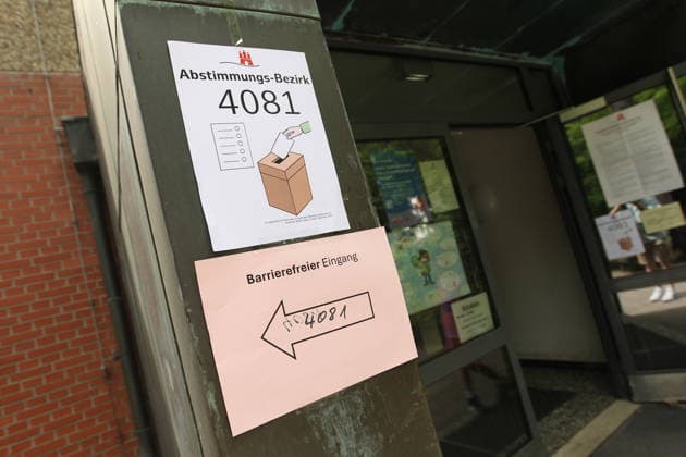 Entrance to the canteen of the Adolph Schönfelder School, which was the voting center for the referendum on Hamburgs bid for the Olympic Games and Paralympics on May 31 Barmbek Hamburg