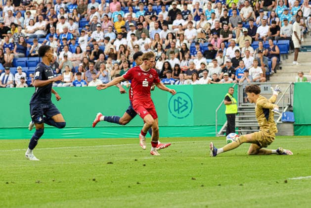 31 05 2026, xhettx, Soccer DM A Juniors , TSG 1899 Hoffenheim 1 FC Köln v l Nico Biedermann TSG Hoffenheim U19, 1 with a great save DFL DFB REGULATIONS PROHIBIT ANY USE OF PHOTOGRAPHS as IMAGE SEQUENCES and or QUASI VIDEO
