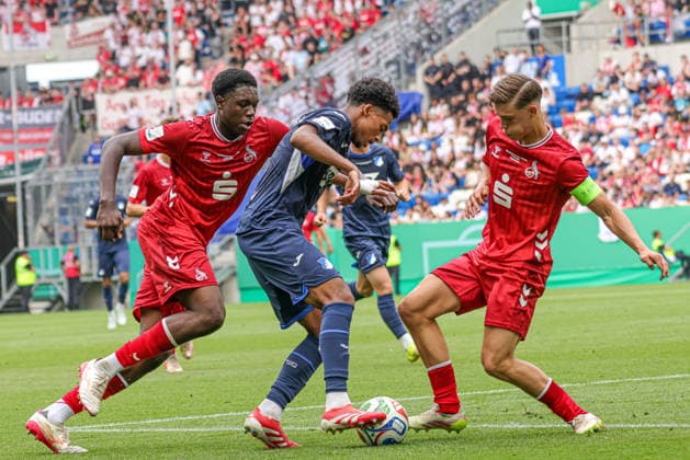 31 05 2026, xhettx, Soccer DM A Juniors , TSG 1899 Hoffenheim 1 FC Köln v l Natnael Abraha TSG Hoffenheim U19, 2 goes into the duel against Jonathan Friemel 1 FC Köln U19, 3 DFL DFB REGULATIONS PROHIBIT ANY USE OF PHOTOGRAPHS as IMAGE SEQUENCES and or QUASI VIDEO