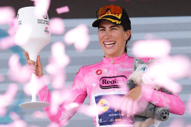 Italy™s Elisa Balsamo of Lidl - Trek™s (Pink jersey) winner of the stage on the podium during Stage 2 of the Giro d™Italia Women, from Roncade to Caorle, Italy, Sunday May 31, 2026  Copyright: xDavidexSpada LaPressex