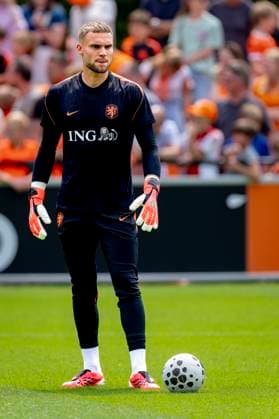 ZEIST Netherlands goalkeeper Bart Verbruggen during Dutch National Team training at the KNVB Campus on May 31, 2026 in Zeist, the Netherlands Photo by DeFodi Images