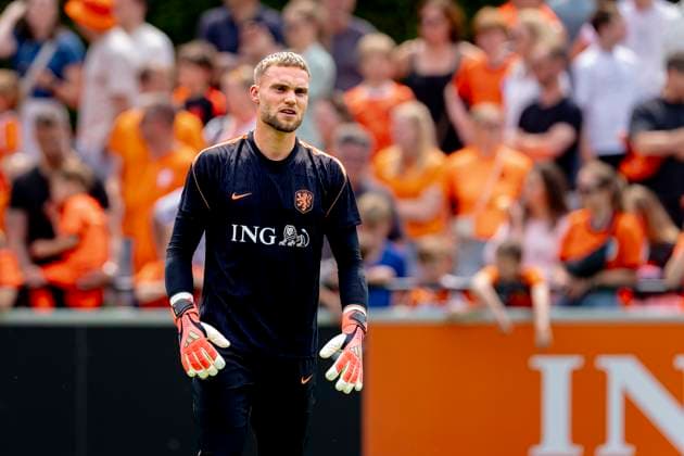 ZEIST Netherlands goalkeeper Bart Verbruggen during Dutch National Team training at the KNVB Campus on May 31, 2026 in Zeist, the Netherlands Photo by DeFodi Images