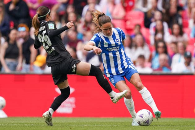 Brighton & Hove Albion Women v Manchester City Women, Women s FA Cup Final Marisa Olislagers of Brighton & Hove Albion under pressure from Yui Hasegawa of Manchester City during the Brighton & Hove Albion Women v Manchester City Women, Adobe Women s FA Cup Final at Wembley Stadium, London, England on 31 May 2026 Credit: Dylan Hepworth Every Second Media Editorial use only. All images are copyright Every Second Media Limited. No images may be reproduced without prior permission. Copyright: xIMAGO EveryxSecondxMediax ESM-2018-0033 DylanxHepworthx xEveryxSecondxMediax