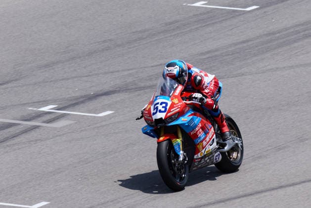 (260531) -- ALCANIZ, May 31, 2026 -- Valentin Debise of EASTROC ZXMOTO Evan Bros Factory competes during the race 2 of WorldSSP at the FIM Supersport World Championship, WM, Weltmeisterschaft Aragon Round in Alcaniz, Spain, May 31, 2026. ) (SP)SPAIN-ALCANIZ-WSBK-WORLDSSP-ARAGON-RACE 2 MengxDingbo 