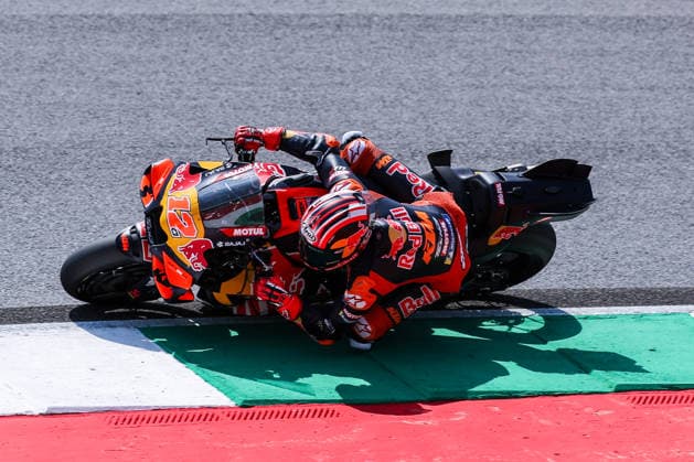 MotoGP GP7 Brembo Grand Prix of Italy - Practice - Mugello Circuit - 29 May 2026 Maverick Vinales of Spain and Red Bull KTM Tech3 seen during MotoGP GP7 Brembo Grand Prix of Italy - Practice at Mugello Circuit. Scarperia e San Piero Italy Copyright: xFabrizioxCarabellix xSOPAxImagesx 20260529R3FC6636_MaverickVinales