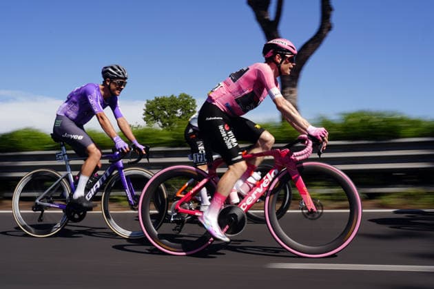 Denmark™s Jonas Vingegaard Hansen of Team Visma Lease A Bike pink jersey during Stage 21 of the Giro d™Italia from Rome to Rome, Italy. Monday May 31, 2026  Copyright: xFabioxFerrari LaPressex