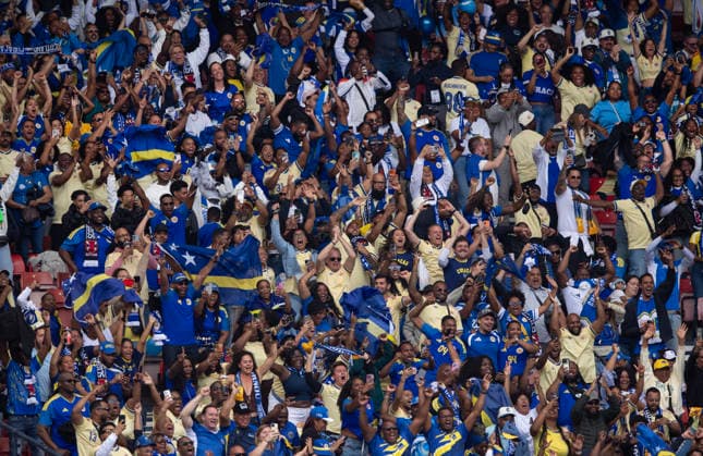 Scotland v Curacao - International Friendly, Länderspiel, Nationalmannschaft GLASGOW, SCOTLAND - MAY 30: Curacao fans celebrate a goal during the international friendly match between Scotland and Curacao at Hampden Park on May 30, 2026 in Glasgow, United Kingdom. Glasgow Hampden Park Scotland United Kingdom Copyright: xVisionhausx 776491304