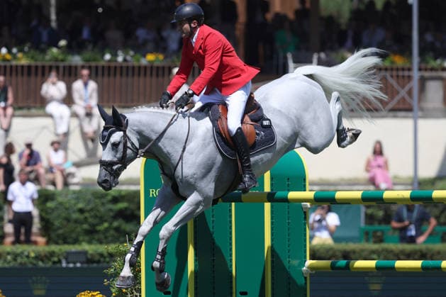 EQUITATION - International Equitation - Piazza di Siena - 93rd CSIO of Rome 2026 Photo by IPA ABACAPRESS.COM85213654 - Rome, May 31, 2026: Piergiorgio BUCCI with the horse Pallieter Vd N.Ranch wins the trophy in the Great International Show of PREMIO No. 9 - ROLEX GRAN PREMIO ROMA Two-heat category - h. 160 among the most anticPhoto by IPA ABACAPRESS.COMted moments of the horse competition. The best international riders and teams compete on a technical and spectacular course for a prize pool of Ä500,000 Rome Italy  Copyright: xIPAxSport ABACAx