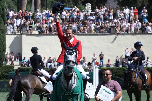 EQUITATION - International Equitation - Piazza di Siena - 93rd CSIO of Rome 2026 Photo by IPA ABACAPRESS.COM85213659 - Rome, May 31, 2026: Piergiorgio BUCCI with the horse Pallieter Vd N.Ranch wins the trophy in the Great International Show of PREMIO No. 9 - ROLEX GRAN PREMIO ROMA Two-heat category - h. 160 among the most anticPhoto by IPA ABACAPRESS.COMted moments of the horse competition. The best international riders and teams compete on a technical and spectacular course for a prize pool of Ä500,000 Rome Italy  Copyright: xIPAxSport ABACAx