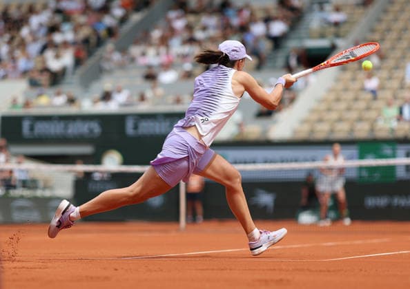 May 31, 2026, Paris, Ile De France, France: IGA SWIATEK of Poland during the the match against M. Kostyuk of Ukraine in the fourth round of tennis tournament Roland Garros, Paris, France. Swiatek lost 5:7, 1:6. Tennis, Roland Garros 2026 - Iga Swiatek 5:7, 1:6  - ZUMAc278 20260531_zsp_c278_037 Copyright: xMarcinxCholewinskix
