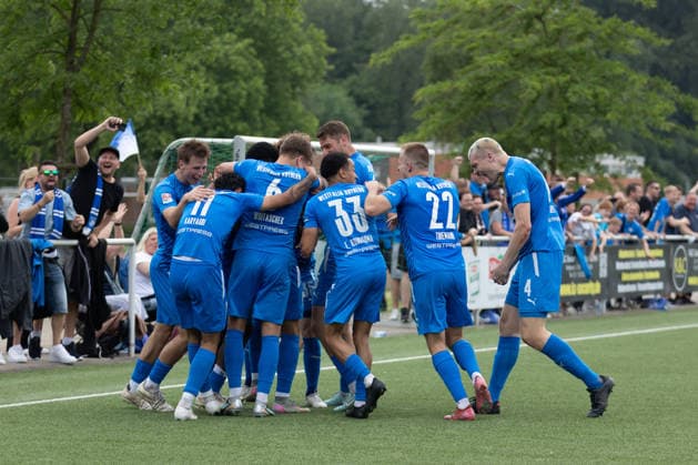Dortmund, Germany 31 May 2026 Oberliga Westfalen 2025 2026 Sp 38 Tuerkspor Dortmund SV Westfalia Rhynern In the picture cheering after SV Westfalia Rhynern won the match against Türkspor Dortmund and thus the participation in the DFB Cup Mendeplatz 2 North Rhine-Westphalia Copyright: xFotostandx xZeisingx
