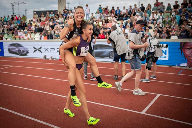 DRESDEN , GERMANY - MAY 31: Gina Lueckenkemper (GER Germany) backpacked by Rebekka Haase (GER Germany) after the 100m final during the Golden Oval Continental Tour Silver meeting on May 31, 2026 at Heinz-Steyer-Stadion in Dresden, Saxony, Germany. Saxony Germany Copyright: xAxelxKohringx