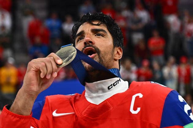 Andreas Martinsen of Norway with bronze medal after the bronze medal match Canada vs Norway at the 2026 IIHF Ice hockey, Eishockey World Championship, WM, Weltmeisterschaft in Zurich, Switzerland, May 31, 2026. (CTKxPhoto RadekxPetrasek) CTKPhotoP2026053104494  CTKPhotoP2026053104494
