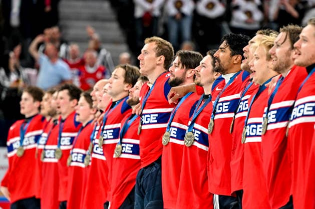 ZURICH, SWITZERLAND MAY 31 Norway celebrate winning the bronze medal during the 2026 IIHF Ice Hockey World Championship Switzerland Bronze medal game between Canada and Norway at Swiss Life Arena on May 31, 2026 in Zurich, Zurich Zurich Swiss Life Arena Zurich Switzerland Copyright: xJustPictures.ch AndreaxBrancax jp-en-EuSpIm-JP7_ANB_CanNor_31052026_8444