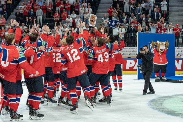 31 05 2026, Zurich, Swiss Life Arena, Ice Hockey World Championships Bornze Medal Game Canada Norway, Norway celebrates the Bronze Medal Zurich Swiss Life Arena Zurich Switzerland Copyright: xJustPictures.ch StefanxEmchx jp-de-StEm-DSC0136220260531