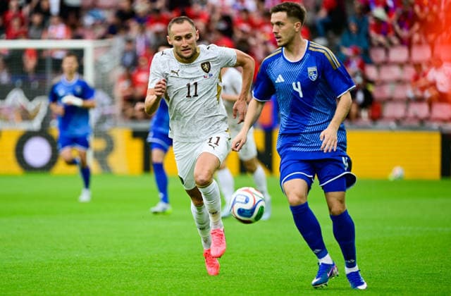 From left Jan Kuchta of Czech Republic and Ilir Krasniqi of Kosovo in action during the Czech Republic vs Kosovo soccer friendly match, in Prague, Czech Republic, May 31, 2026. (CTKxPhoto RomanxVondrous) CTKPhotoP2026053104658  CTKPhotoP2026053104658
