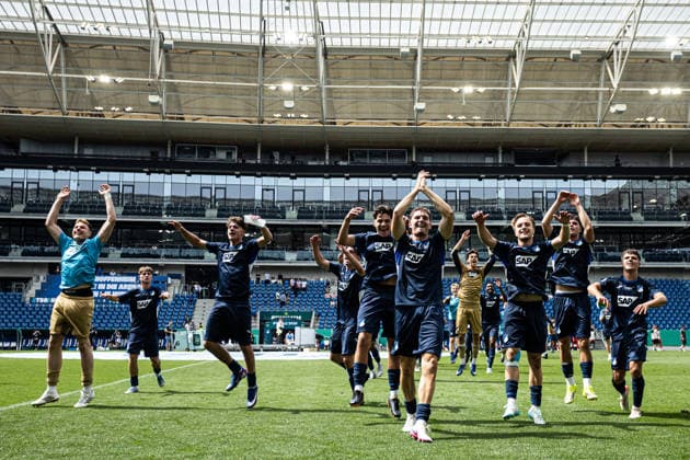 U19 DFB Nachwuchsliga A, 2025 2026, Final TSG Hoffenheim U19 1 FC Köln U19 31 05 2026 TSG 1899 Hoffenheim U19 celebrate victory with the fans U19 DFB Nachwuchsliga A, 2025 2026, Final TSG Hoffenheim U19 1 FC Köln U19 PreZero Arena, Sinsheim 31 05 2026 DFB regulations prohibit any use of photographs as image sequences and or quasi video Copyright: xBEAUTIFULxSPORTS Buriakovx