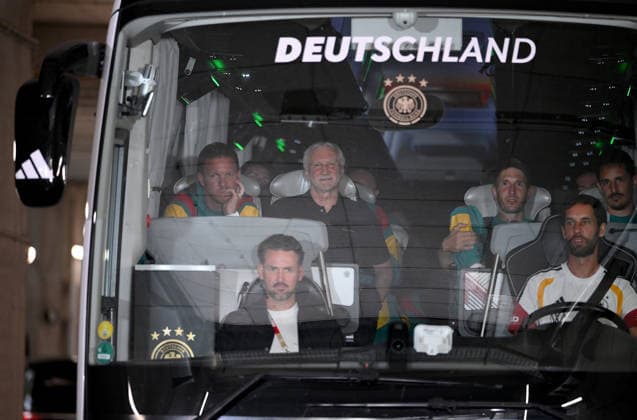 Football International Test match World Cup 2026 in Mainz Germany Finland 31 05 2026 Arrival of the German team in the bus at the stadium, from left, national coach Julian Nagelsmann, sports director Rudi Voeller