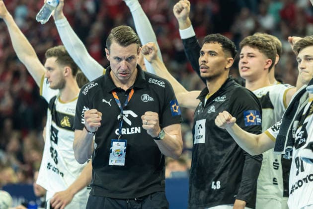 Trainer Filip Jicha THW Kiel celebrates during the handball final of the Winamax EHF Finals 2026 between THW Kiel and MT Melsungen at Barclays Arena on May 31, 2026 in Hamburg, Germany