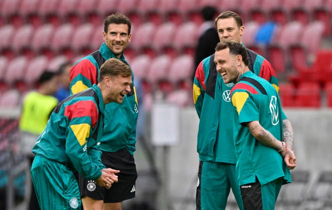 pre-match pitch inspection Joshua Kimmich GER 06 Leon Goretzka GER 08 Goalkeeper Manuel Neuer 01 David Raum GER 22 DFB Laenderspiel Deutschland GER vs Finnland FIN Freundschaftsspiel Testspiel am 31 05 2026 DFL REGULATIONS PROHIBIT ANY USE OF PHOTOGRAPHS AS IMAGE SEQUENCES AND OR QUASI VIDEO DFB Laenderspiel Deutschland GER vs Finnland FIN