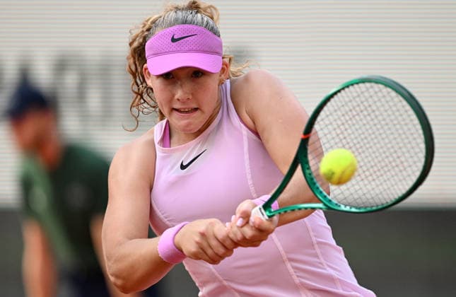 2026 French Open, Roland-Garros - Day 8 PARIS, FRANCE - MAY 31: Mirra Andreeva in action against Jil Teichmann (not seen) of Switzerland during their Women s Singles fourth round match on Day Eight of the 2026 French Open tennis tournament at the Roland-Garros Complex in Paris, France, on May 31, 2026. Burak Akbulut Anadolu Paris France. Editorial use only. Please get in touch for any other usage.  Copyright: x2026xAnadoluxBurakxAkbulutx
