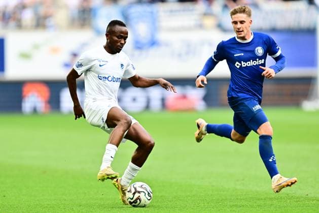 KAA Gent v KRC Genk - Jupiler Pro League Europe Play-Off Decider GENT, BELGIUM - MAY 31 : Skoras Michal forward of KAA Gent and Sor Yira midfielder of KRC Genk battle for the ball during the Jupiler Pro League Europe Play-Off decider match with the last European Conference League ticket at stake between KAA Gent and KRC Genk on May 31, 2026 in Gent, Belgium, 31 05 2026 Gent Belgium  Copyright: xPeterxDexVoechtx