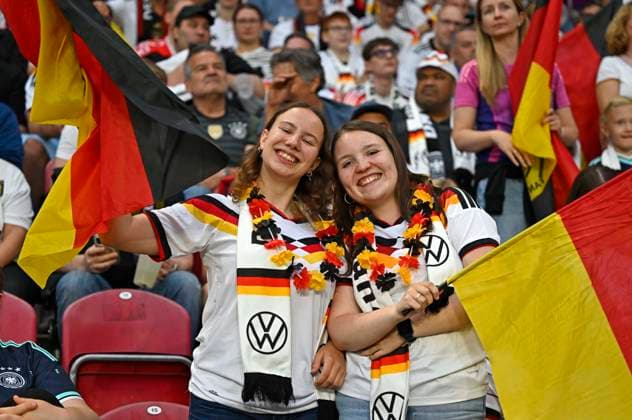 31 05 2026, Football friendly international match 3 match day, Germany Finland, in the Mewa Arena Mainz, Two girls in black red gold celebrate
