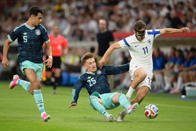 Soccer, friendly match, 20260531, Germany Finland In the picture from l Lennart KARL Germany, 25 , Adam MARHIEV Finland, 11 , duel ball Mainz MEWA Arena Rheinland Pfalz Germany Copyright: Passion2Press MarkusxFischerx