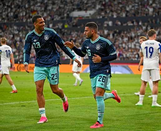 31 05 2026, Football friendly international match 3 matchday, Germany Finland, in the Mewa Arena Mainz, Deniz Undav Germany cheers with Felix Nmecha li, Germany