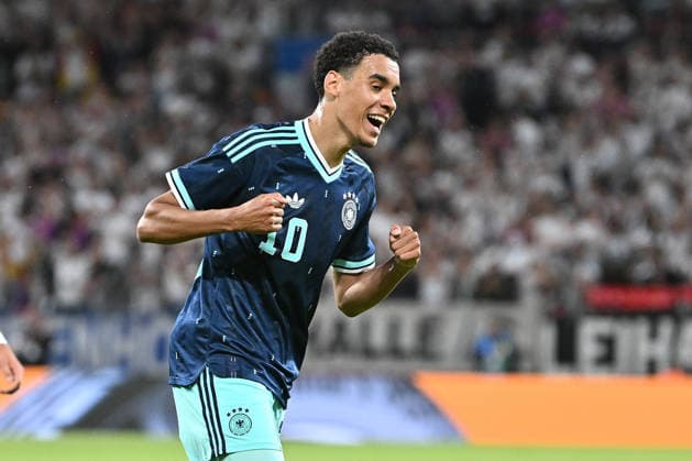 31 05 2026, xfux, international football match, Germany Finland v l goal celebration after the goal celebrating the goal celebrate 4 0 by Jamal Musiala German national football team DFB DFL DFB REGULATIONS PROHIBIT ANY USE OF PHOTOGRAPHS as IMAGE SEQUENCES and or QUASI VIDEO Mainz