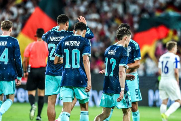 Sport, Football, UEFA international friendly match Germany Finland 31 05 2026, MEWA Arena Goal celebration Germany after the goal to 4 0 by Jamal Musiala Germany, 10 the players are happy Mainz MEWA Arena Rheinland Pfalz Germany