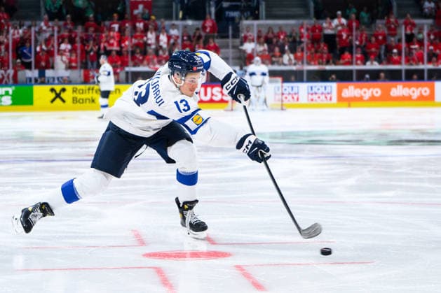260531 Jesse Puljujärvi of Finland during the 2026 IIHF Ice Hockey World Championship final between Switzerland and Finland on May 31, 2026 in Zürich Photo Jesper Zerman BILDBYRAN kod JZ JZ0742 ishockey ice hockey ishockey vm 2026 vm 2026 iihf world championship final switzerland schweiz finland bbeng  Copyright: JESPERxZERMAN BB260531JZ195