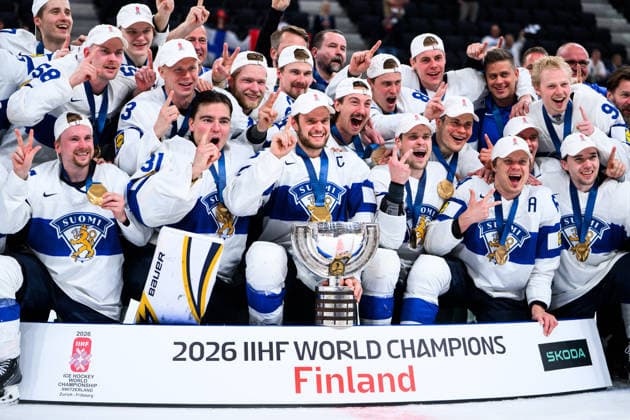 260531 Players of Finland celebrate with the trophy after the 2026 IIHF Ice hockey, Eishockey World Championship, WM, Weltmeisterschaft final between Switzerland and Finland on May 31, 2026 in Zürich. Photo: Jesper Zerman BILDBYRAN kod JZ JZ0742 ishockey ice hockey ishockey-vm 2026 vm 2026 iihf world championship final switzerland schweiz finland bbeng jubel *** 260531 Players of Finland celebrate with the trophy after the 2026 IIHF Ice Hockey World Championship final between Switzerland and Finland on May 31, 2026 in Zürich Photo Jesper Zerman BILDBYRAN kod JZ JZ0742 ishockey ice hockey ishockey vm 2026 vm 2026 iihf world championship final switzerland schweiz finland bbeng jubel  Copyright: JESPERxZERMAN BB260531JZ230