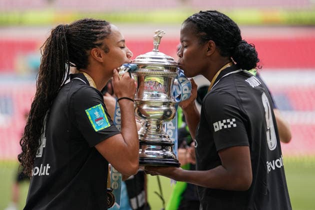 Brighton & Hove Albion Women v Manchester City Women, Women s FA Cup Final Jade Rose of Manchester City nd Khadija Shaw of Manchester City kissing the Adobe Women s FA Cup after the Brighton & Hove Albion Women v Manchester City Women, Adobe Women s FA Cup Final at Wembley Stadium, London, England on 31 May 2026 Credit: Dylan Hepworth Every Second Media Editorial use only. All images are copyright Every Second Media Limited. No images may be reproduced without prior permission. Copyright: xIMAGO EveryxSecondxMediax ESM-2018-0182 DylanxHepworthx xEveryxSecondxMediax