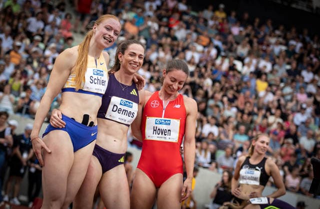Golden Oval Dresden, 31 05 2026 Looking forward together from left The 400m runners Skadi Schier GER Germany , Eileen Demes GER Germany and Annkathrin Hoven GER Germany Athletics Meeting Golden Oval on 31 05 2026 at the Heinz Steyer Stadium in Dresden Saxony Copyright: xBEAUTIFULxSPORTS R.xSchmittx