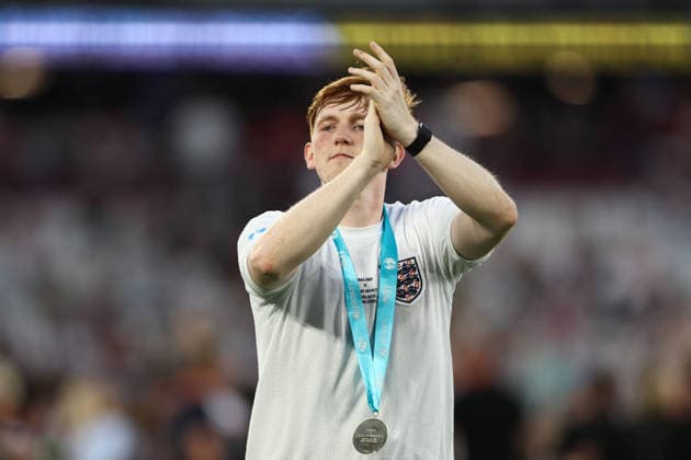 London, England, 31st May 2026. Morgan Burtwistle (AKA Angry Ginge) of England celebrates victory with his medal during the England vs Soccer Aid World XI UNICEF Soccer Aid match at the London Stadium, London. Picture credit should read: Jake Youle Sportimage EDITORIAL USE ONLY. No use with unauthorised audio, video, data, fixture lists, club league logos or live services. Online in-match use limited to 120 images, no video emulation. No use in betting, games or single club league player publications. SPI_046_England_World_XI SPI-4829-0045