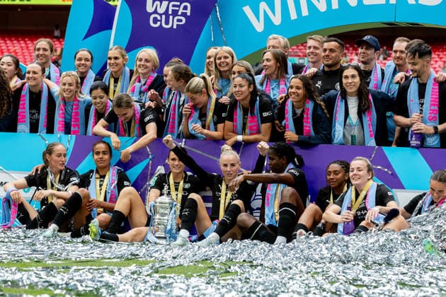 Brighton and Hove Albion Women v Manchester City Women, Women s FA Cup, Cup Final Manchester City players line up for pictures after the Women s FA Cup Final match between Brighton and Hove Albion Women and Manchester City Women at Wembley Stadium, London, UK on 31 May 2026. London Wembley Stadium Greater London UK Editorial use only , Copyright: xManjitxNarotrax PSI-24342-0083