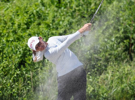 May 31, 2026: Laney Frye of United States of America hits her approach shot from the sand trap during the final round at the ShopRite LPGA, Golf Damen Classic Powered by Wakefern in Galloway, NJ. CSM LPGA 2026: ShopRite LPGA Classic Powered By Wakefern MAY 31  - ZUMAc04_ 20260531_zma_c04_161 Copyright: xMikexLangishx