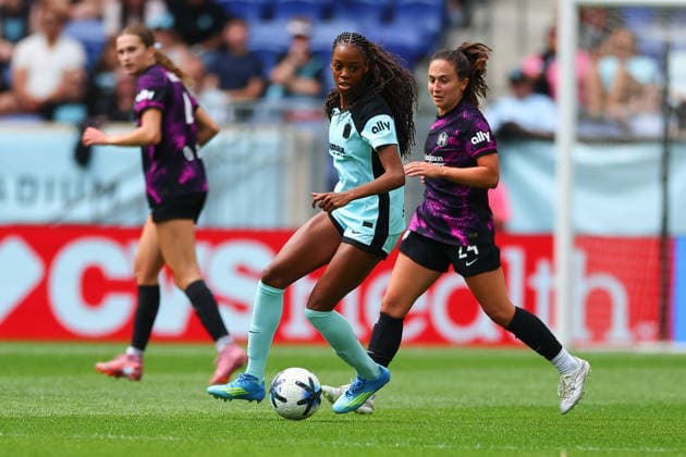HARRISON, NJ - MAY 31: Jordynn Dudley 2 of the Gotham FC controls the ball during the second half of the NWSL game against the Houston Dash on May 31, 2026 at Sports Illustrated Stadium in Harrison, New Jersey. (Photo by Rich Graessle Icon Sportswire) SOCCER: MAY 31 NWSL Gotham FC vs Houston Dash EDITORIAL USE ONLY Icon26053126308