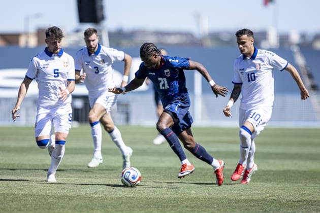 Nuno da Costa of Cabo Verde controls the ball during the International Friendly, Länderspiel, Nationalmannschaft match between Cabo Verde vs Serbia at Estádio do Restelo on May 31st,2026 (Photo by Joao Bravo Sports Press Photo)  Copyright: xJoaoxBravo SportsxPressxPhotox Sportspressphoto_SPR158515