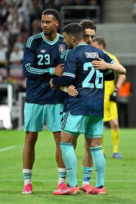 (260601) -- MAINZ, June 1, 2026 -- Florian Wirtz (R) of Germany celebrates scoring with his teammates during an International Friendly, Länderspiel, Nationalmannschaft football match between Germany and Finland in Mainz, Germany, May 31, 2026. (Photo by Xinhua) (SP)GERMANY-MAINZ-FOOTBALL-FRIENDLY-GERMANY VS FINLAND UlrichxHufnagel 