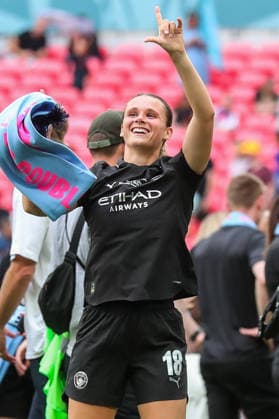 Brighton and Hove Albion Women v Manchester City Women Adobe Womens FA Cup Kerstin Casparij of Manchester City Women celebrates winning the Adobe Womens FA Cup Final at Wembley Stadium, London 31 05 2026 UK Newspapers OUT Copyright: xLucyxCopseyx FIL-23532-0222