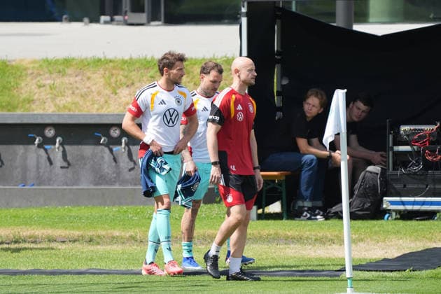Leon Goretzka Germany Germany , David Raum Germany Germany Frankfurt 01 06 2026 German national team bids farewell to Germany with public training session