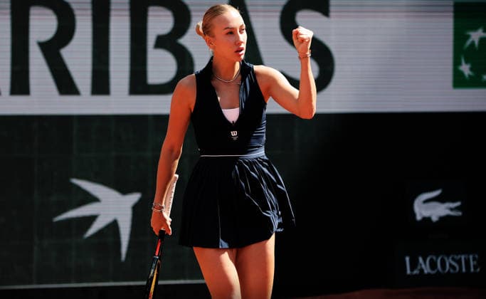 TENNIS - French Open 2026 PARIS,FRANCE,01.JUN.26 - TENNIS - WTA, Tennis Damen Tour, French Open, Roland Garros, Grand Slam. Image shows Anastasia Potapova (AUT).  GEPAxpictures xMatthiasxHauer