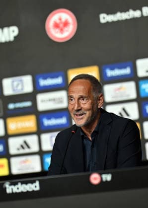 01 06 2026, xjhx, Soccer 1 Bundesliga, Eintracht Frankfurt Press Conference Head Coach Adi Hütter v l Coach Adolf Adi Hütter Eintracht Frankfurt Frankfurt am Main