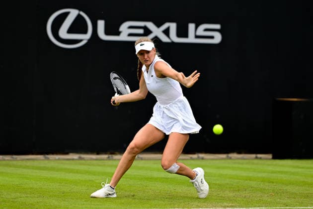 Tennis WTA125 ATP, Tennis Herren Challenger Lexus Birmingham Open Elvina Kalieva of the USA returns during the Lexus Birmingham Open tennis tournament at Edgbaston Priory Club, Birmingham, UK on 1 June 2026. Birmingham Edgbaston Priory Club West Midlands UK Editorial use only , Copyright: xDennisxGoodwinx PSI-24319-0063