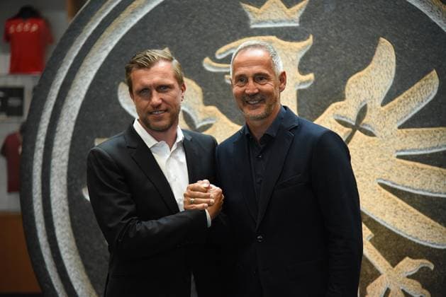 01.06.2026 xhpx Frankfurt am Main, Deutsche Bank Park Bundesliga Saison 2025 2026 Vorstellung Adolf Adi Hütter als neuer Trainer bei Eintracht Frankfurt Bild zeigt Frankfurts Vorstand Markus Krösche und Trainer Adi Hütter DFL DFB REGULATIONS PROHIBIT ANY USE OF PHOTOGRAPHS AS IMAGE SEQUENCES AND OR QUASI-VIDEO. *** 01 06 2026 xhpx Frankfurt am Main, Deutsche Bank Park Bundesliga Season 2025 2026 Presentation Adolf Adi Hütter as new coach at Eintracht Frankfurt Picture shows Frankfurts sports director Markus Krösche and coach Adi Hütter DFL DFB REGULATIONS PROHIBIT ANY USE OF PHOTOGRAPHS AS IMAGE SEQUENCES AND OR QUASI VIDEO