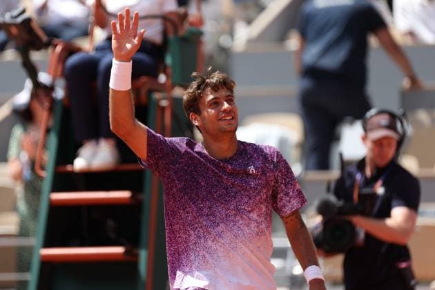 ROLAND GARROS PHOTOPQR LE PARISIEN Le Parisien Arnaud Journois ; PARIS ; 01 06 2026 ; Paris. Stade Roland Garros, le 01 JUIN 2025. Tennis. Internationaux de France de Roland Garros. imple Messieurs Court Philippe Chatrier - 1 8 finale Flavio Cobolli vs Zachary Svajda Photo Le Parisien Arnaud Journois Roland Garros French Open tennis tournament, in Paris, France, on June 1, 2026 PARIS 75 France  Copyright: xPHOTOPQR LExPARISIEN MAXPPPxLexParisienx xArnaudxJournoisx 20260601LPA6607 20260601LPA6607
