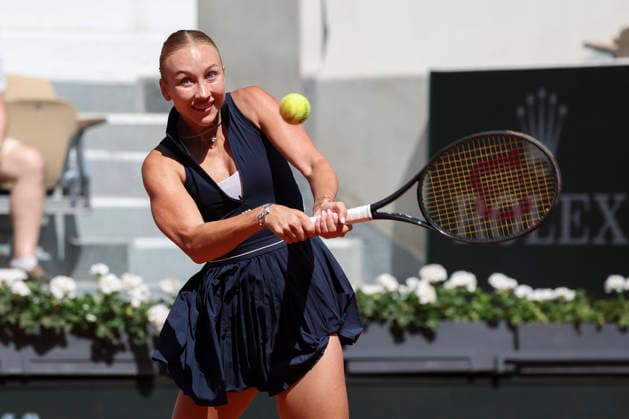 TENNIS : Roland Garros 2026 - 01 06 2026 Anastasia Potapova (AUT) Vs Anna Kalinskaya ParisFrance  Copyright: xMichaelxBaucherx
